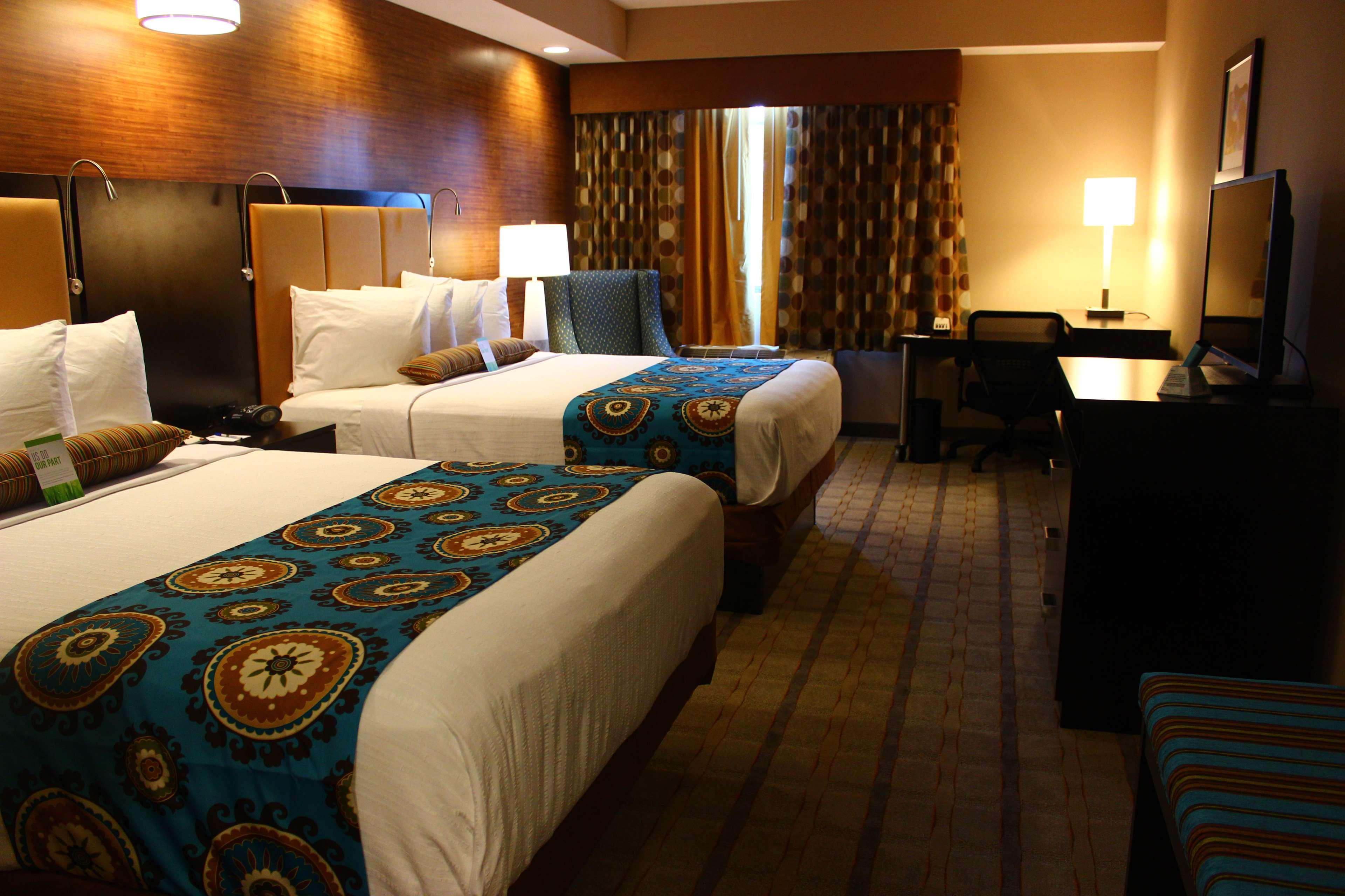 Best Western Plus Miami Executive Airport Hotel And Suites Country Walk Exterior photo