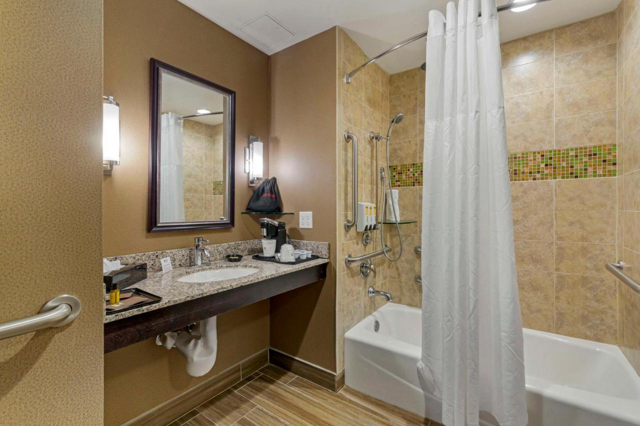 Best Western Plus Miami Executive Airport Hotel And Suites Country Walk Exterior photo