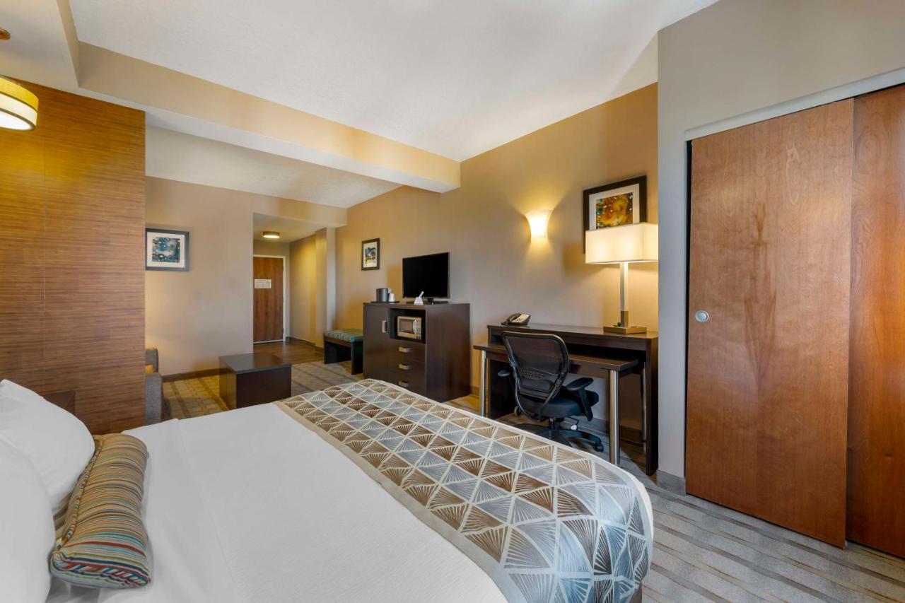 Best Western Plus Miami Executive Airport Hotel And Suites Country Walk Exterior photo